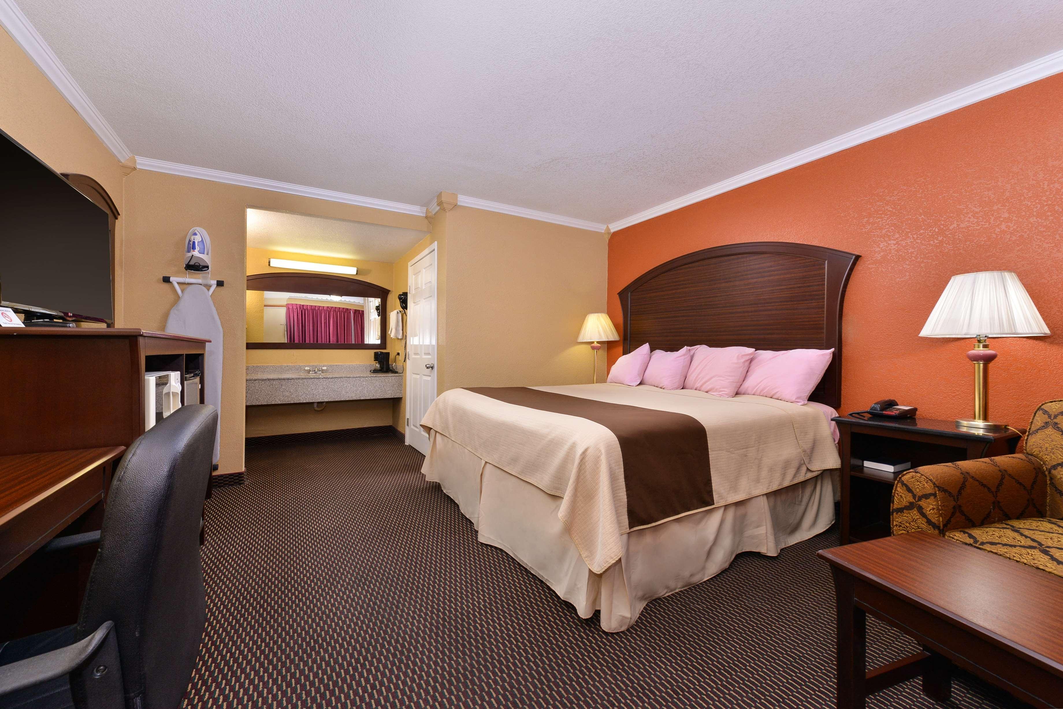 Americas Best Value Inn Schulenburg Exterior foto